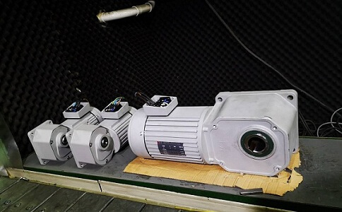 SGF35H-0.75KW直角中空減速機(jī)廠家 現(xiàn)貨供應(yīng)