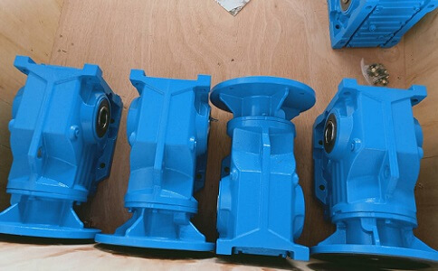 KAB67減速機邁傳K系列斜齒輪直交軸減速機廠家直發(fā)