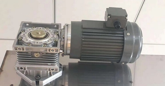 直角蝸輪蝸桿減速機(jī)馬達(dá)-蘇州邁傳減速機(jī)