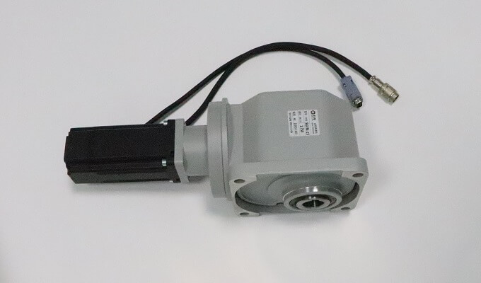 伺服直角齒輪減速機 伺服電機 直角減速機 中間加 過度法蘭