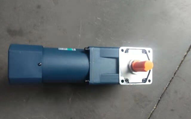 250W剎車直角減速電機(jī)