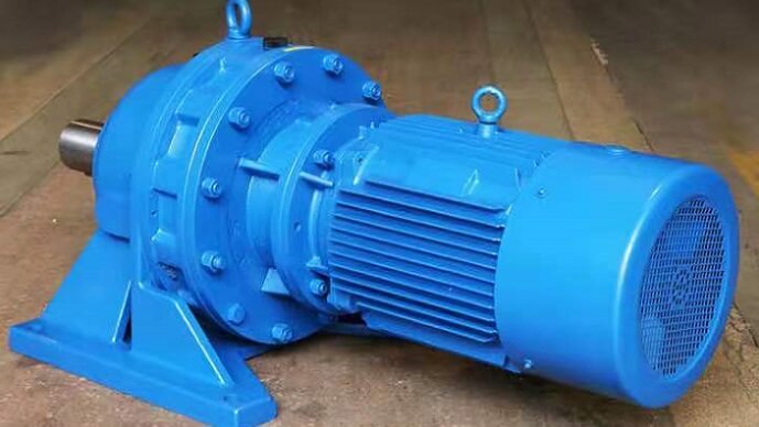 BL擺線(xiàn)減速機(jī)BLY直連減速機(jī)電機(jī)外形及安裝連接尺寸