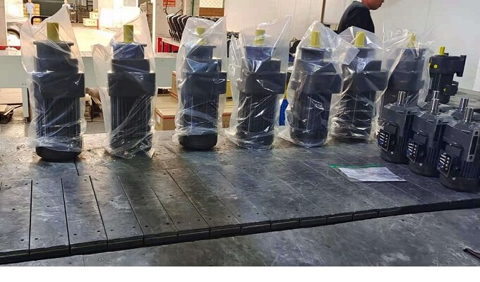 士元電機(jī)GV35-1.5KW-28S 7米3工業(yè)大風(fēng)扇電機(jī)庫存供應(yīng)