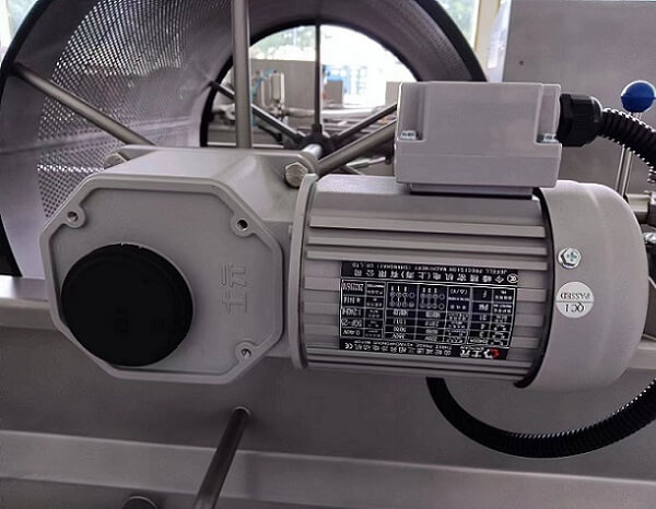 中空直角減速電機(jī)在蔬菜分揀線上的使用