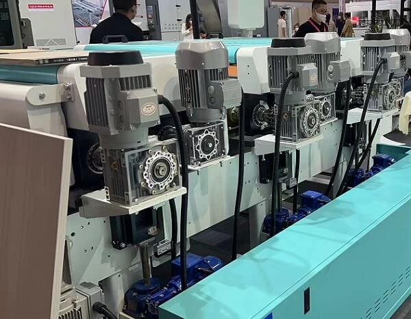 封邊機(jī)減速機(jī)用直角減速電機(jī) 省時(shí)省力更省心