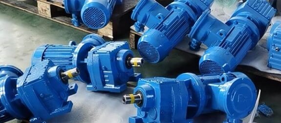 (防爆減速機(jī))R齒輪減速機(jī)可以配防爆電機(jī)嗎-邁傳R齒輪減速機(jī)配防爆電機(jī)一體