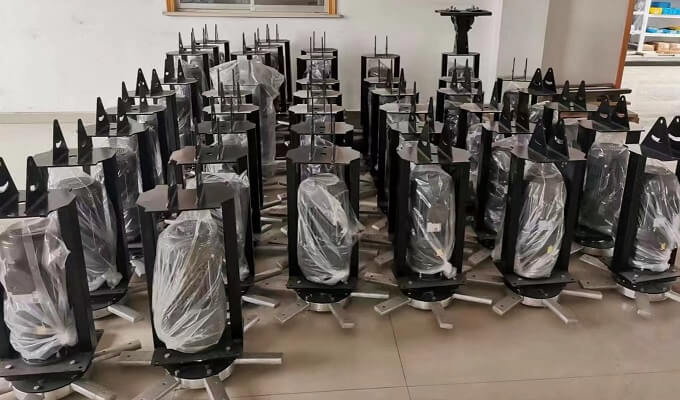 士元工業(yè)風扇電機用的是永磁電機嗎?三相異步交流大型工業(yè)吊扇減速機