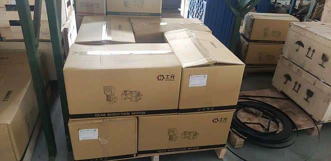 士元直交軸電機(jī)750W中空直交軸減速機(jī)廠家直發(fā)