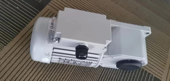 士元?jiǎng)x車電機(jī) 200W直角中空減速機(jī) 廠家直銷