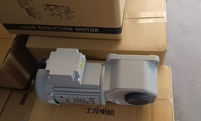 G100A-100W電機(jī)可以配多大的SGF直交軸減速機(jī) 士元 G100A-100W電機(jī)可以配多大的SGF直交軸減速機(jī) 士元